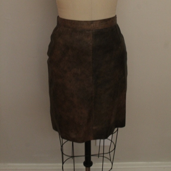 1980’s Vintage Brown Leather Vera Pelle Mini Skirt - Picture 1 of 5